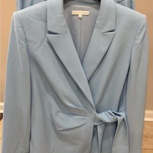 Preston & York Women's Soft Blue two piece pantsuit